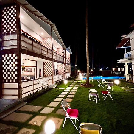 White Turtle Hotel 모르짐 외부 사진