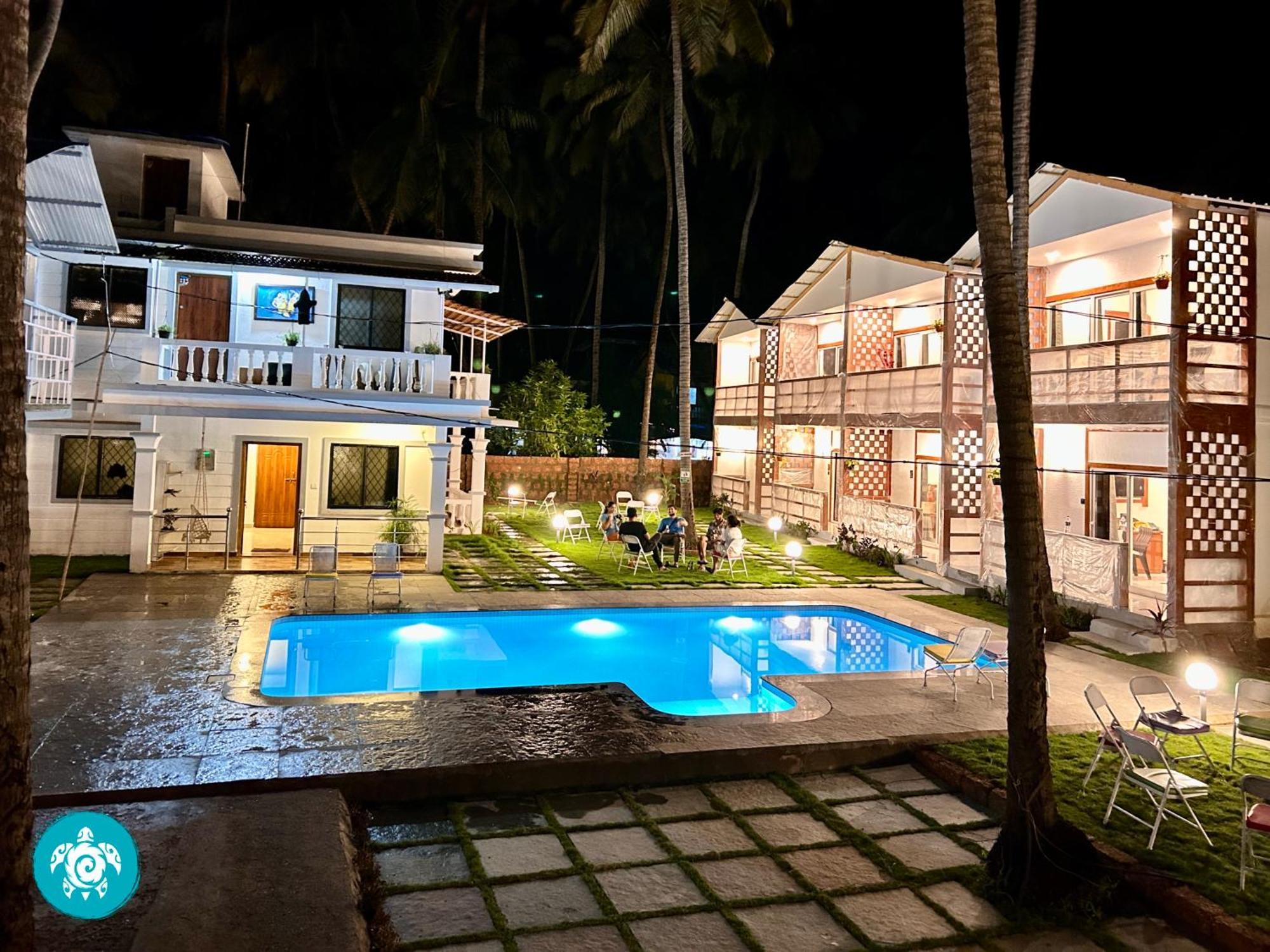 White Turtle Hotel 모르짐 외부 사진